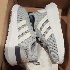 Adidas Kids Sneakers in Gray and White